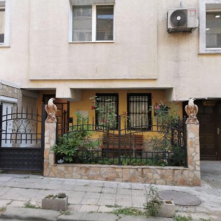 Simona Apartment Burgas Luaran gambar