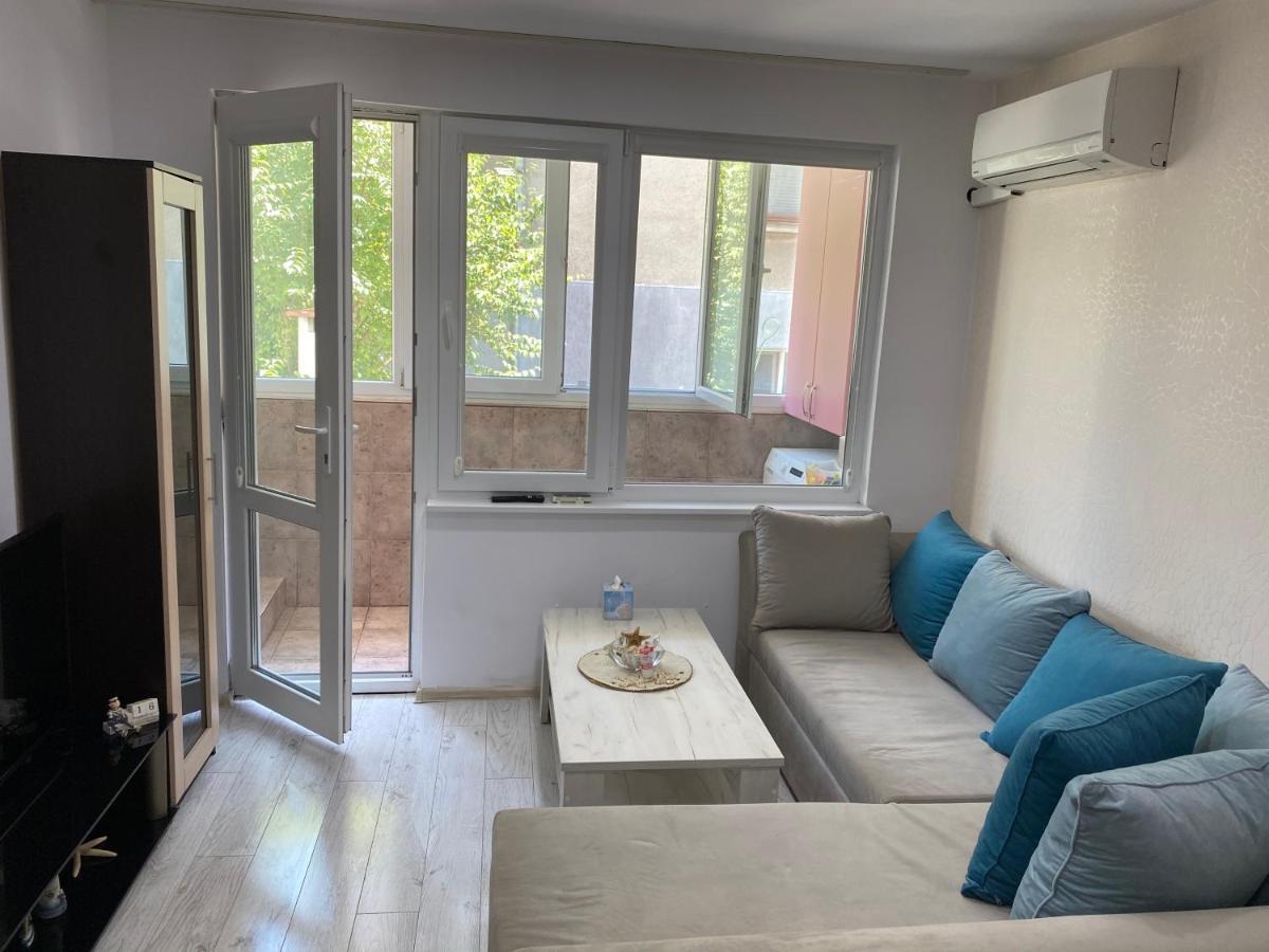 Simona Apartment Burgas Luaran gambar