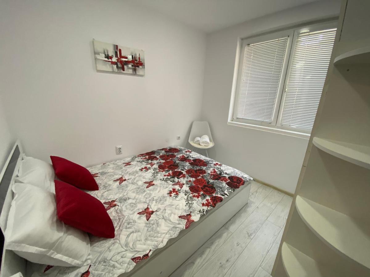 Simona Apartment Burgas Luaran gambar