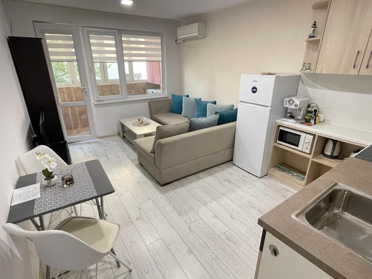 Simona Apartment Burgas Luaran gambar