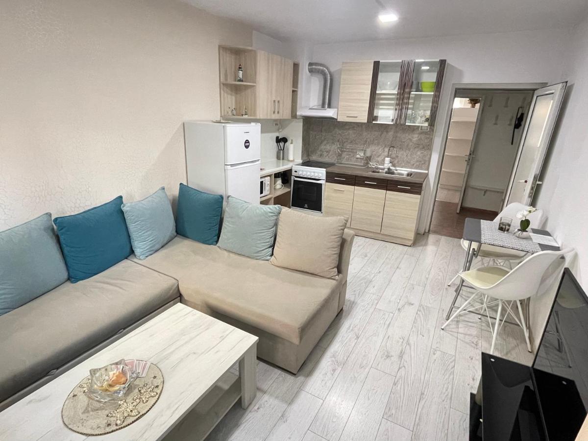 Simona Apartment Burgas Luaran gambar